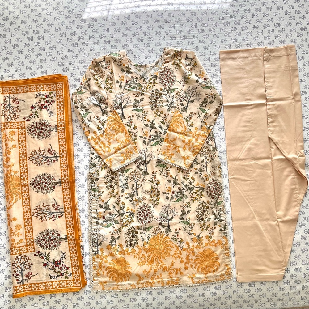 NEW Floral Lawn Salwar Kameez